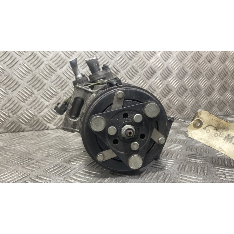 Compresseur clim VOLVO V 40 2 Photo n°4