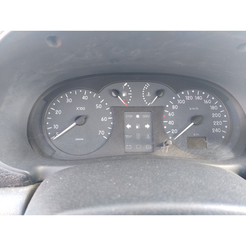 Pompe de direction RENAULT CLIO 2 Photo n°4