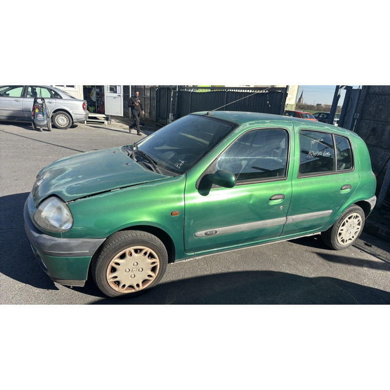 Pompe de direction RENAULT CLIO 2 Photo n°11