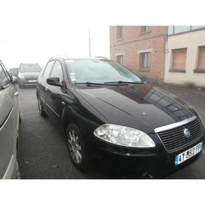 Compresseur clim FIAT CROMA 2 Photo n°13