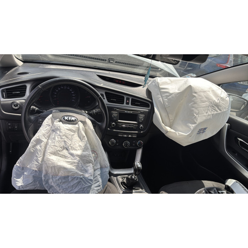 Compresseur clim KIA CEE-D 2 Photo n°16