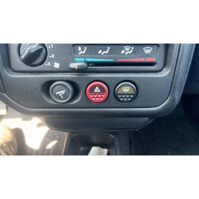Moteur PEUGEOT 106 Photo n°8