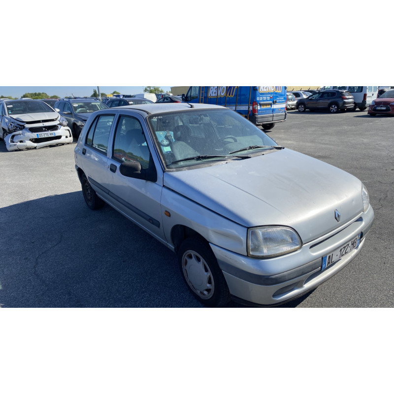 Alternateur RENAULT CLIO 1 Photo n°6