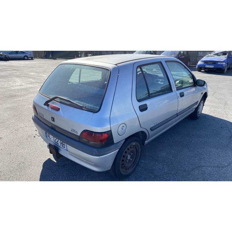 Alternateur RENAULT CLIO 1 Photo n°7