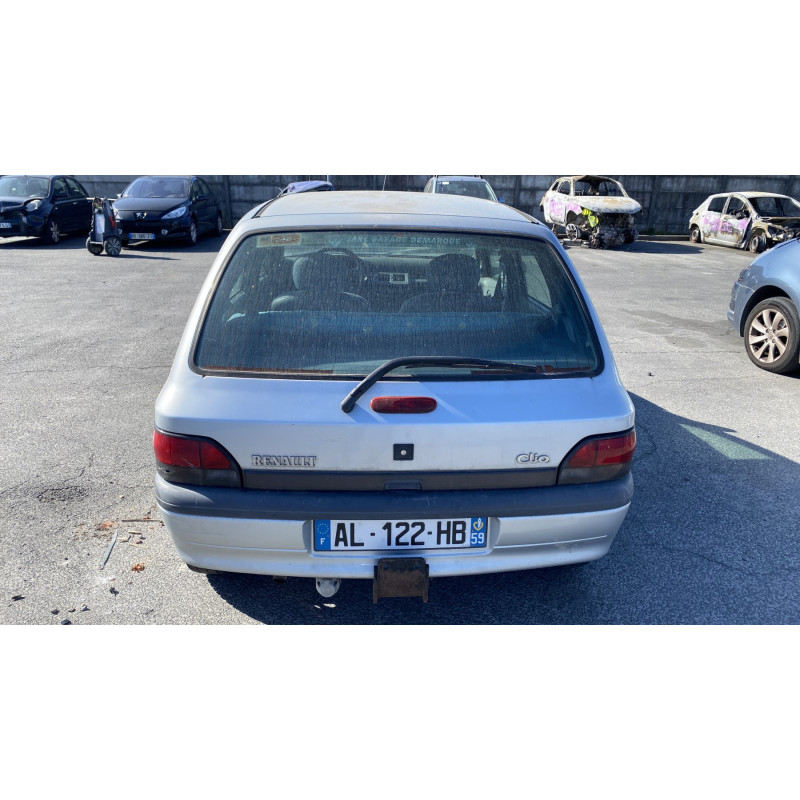 Alternateur RENAULT CLIO 1 Photo n°9