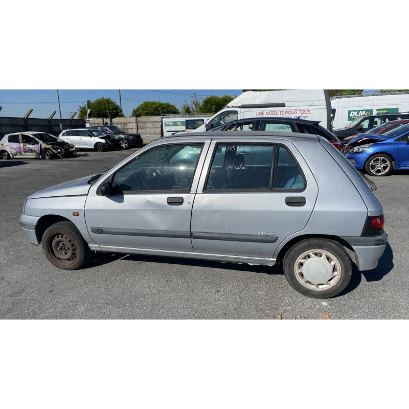 Alternateur RENAULT CLIO 1 Photo n°10
