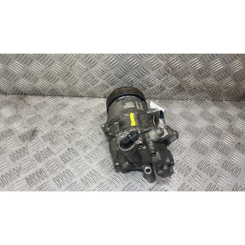 Compresseur clim BMW SERIE 1 E87 Photo n°6