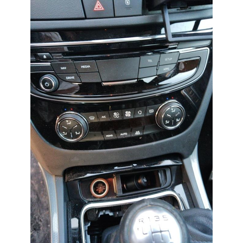 Pompe de direction PEUGEOT 508 1 Photo n°10