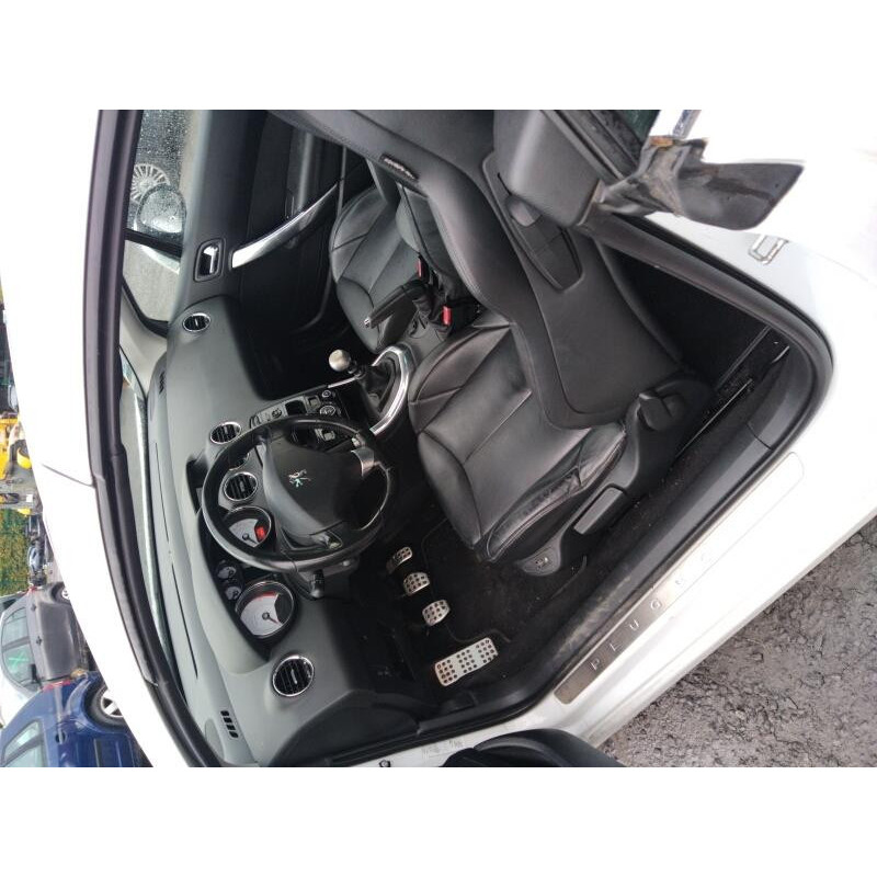 Pompe de direction PEUGEOT 308 1 Photo n°17