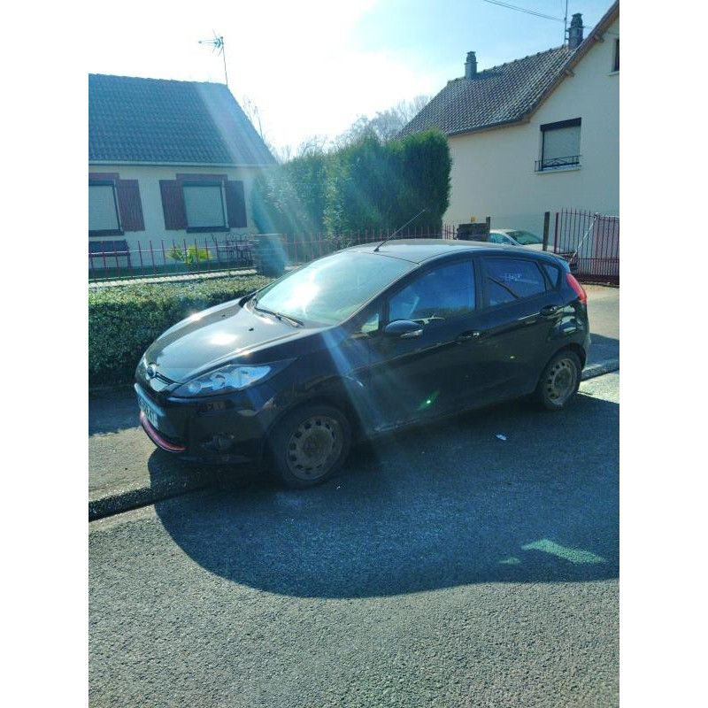 Compresseur clim FORD FIESTA 6 Photo n°12
