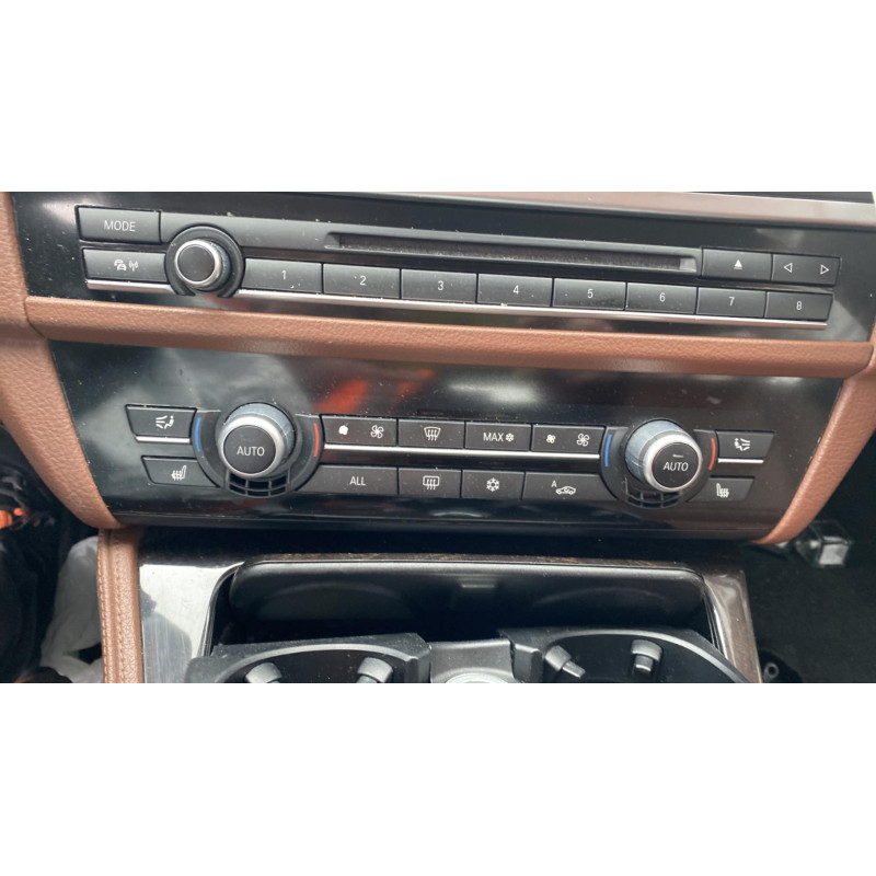 Compresseur clim BMW SERIE 5 F11 Photo n°9