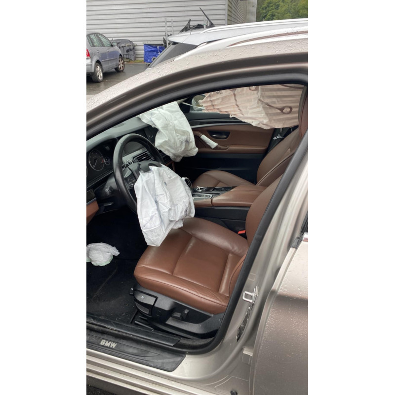 Compresseur clim BMW SERIE 5 F11 Photo n°15