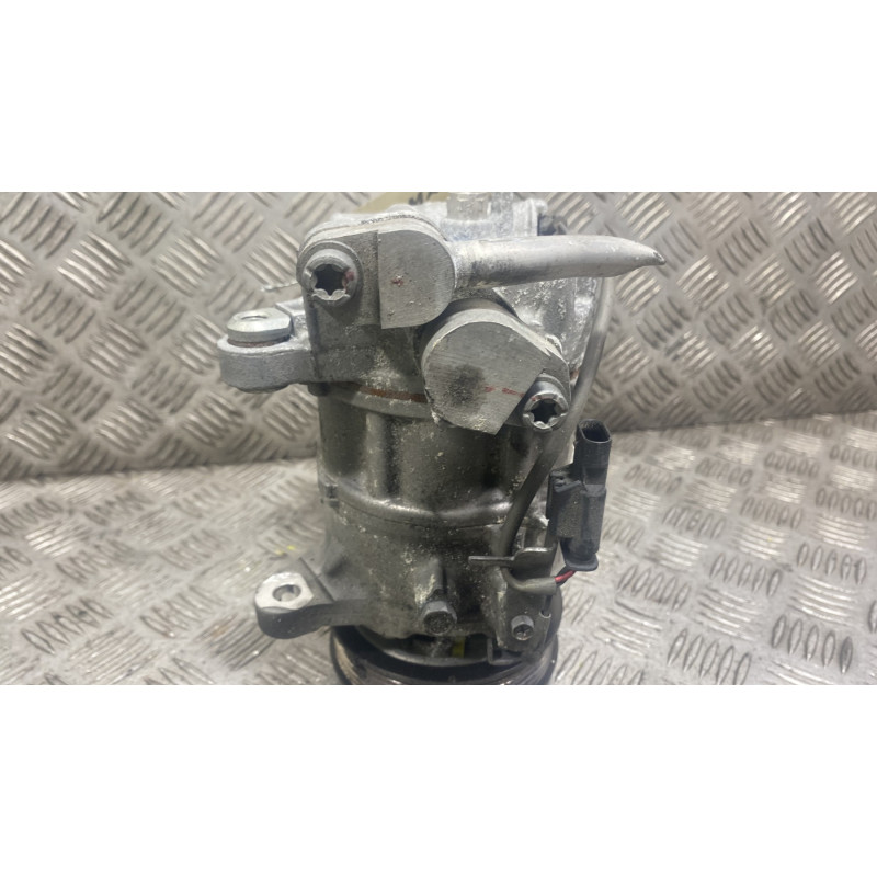 Compresseur clim BMW SERIE 1 F20 Photo n°2