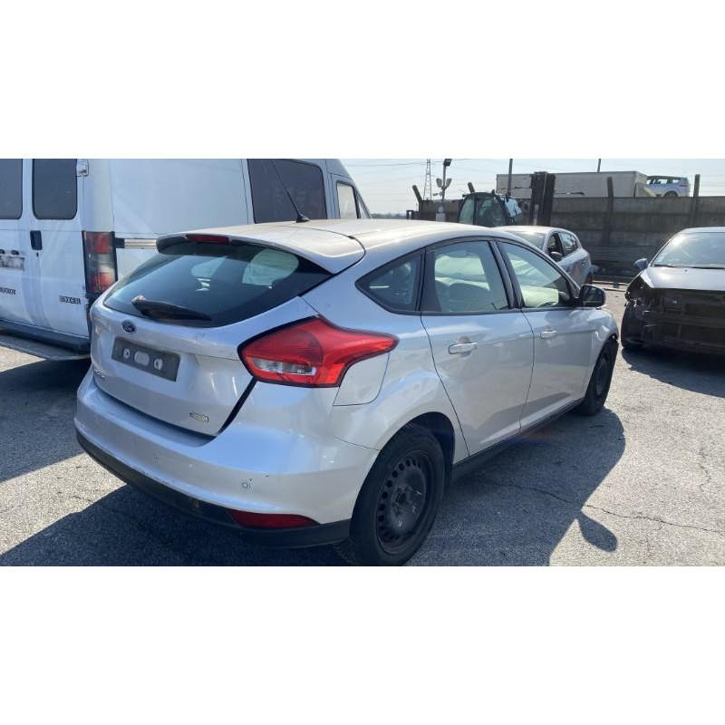 Alternateur FORD FOCUS 3 Photo n°16