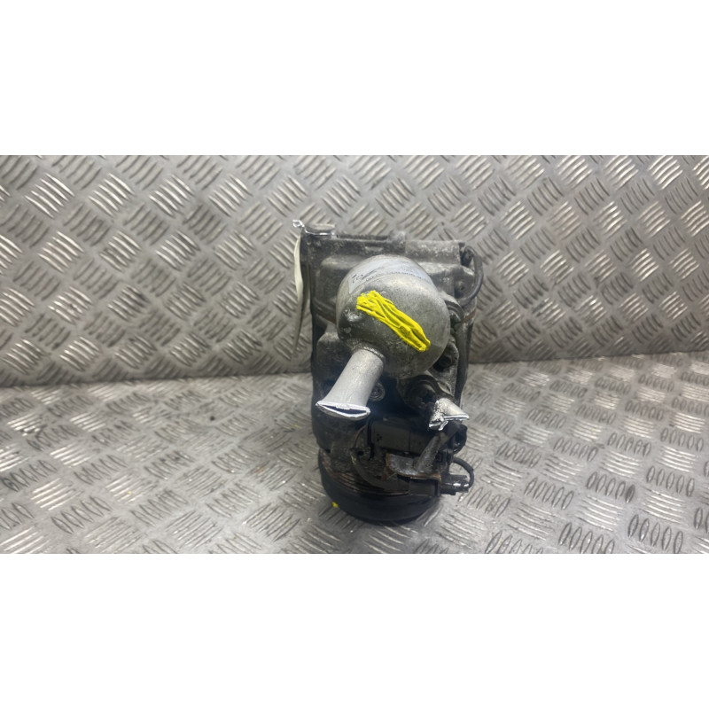 Compresseur clim MERCEDES SPRINTER 2 Photo n°1