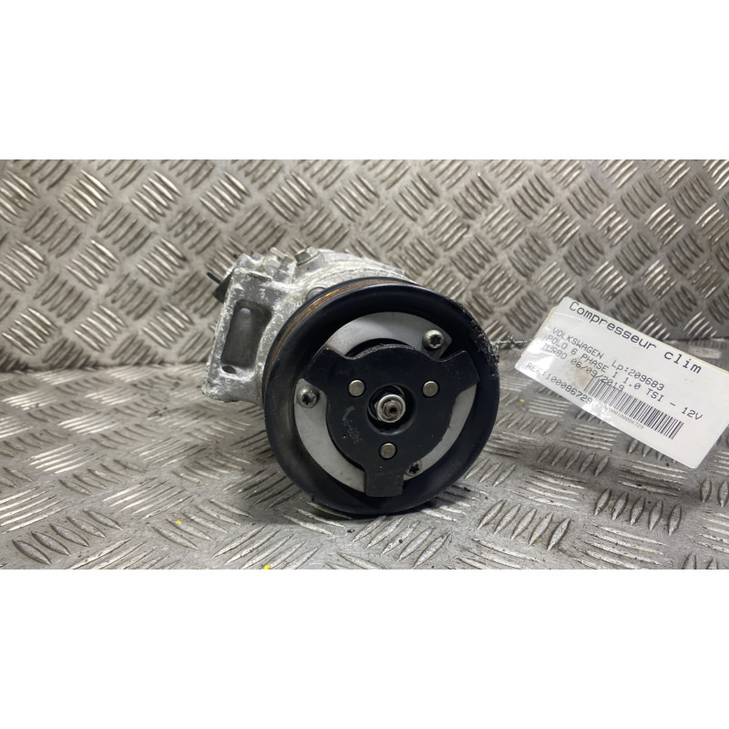 Compresseur clim VOLKSWAGEN POLO 6 Photo n°4