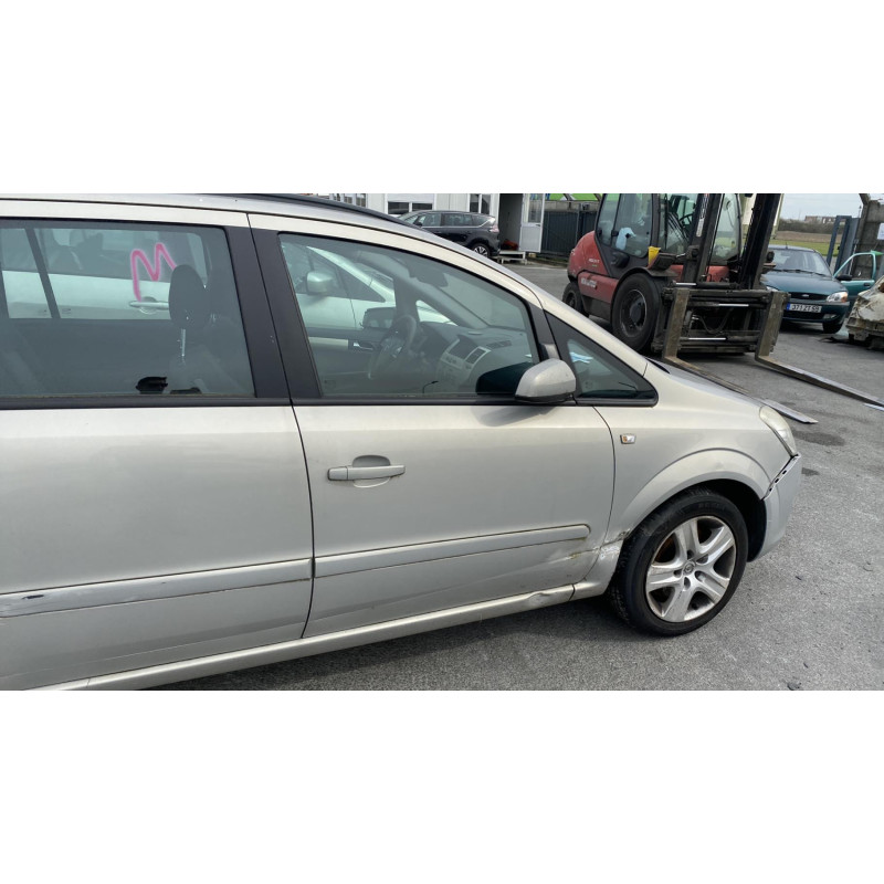 Compresseur clim OPEL ZAFIRA B Photo n°5