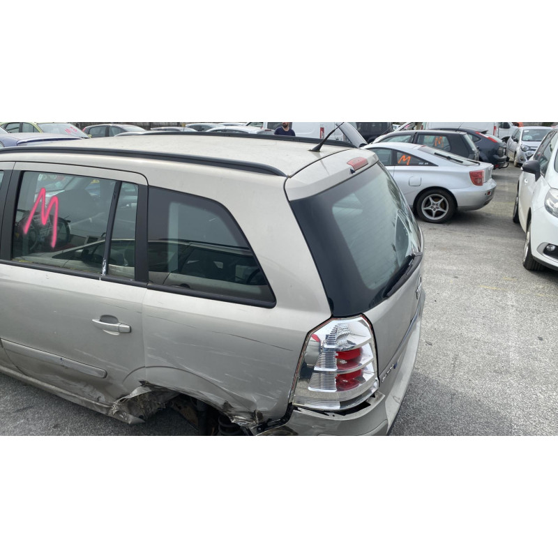 Compresseur clim OPEL ZAFIRA B Photo n°13
