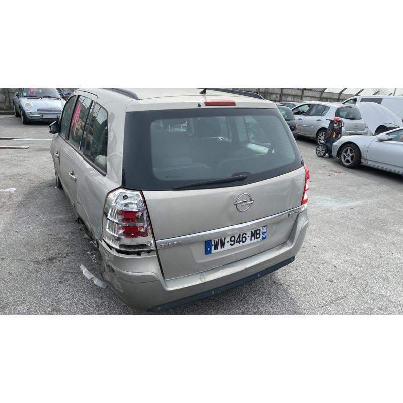 Compresseur clim OPEL ZAFIRA B Photo n°15