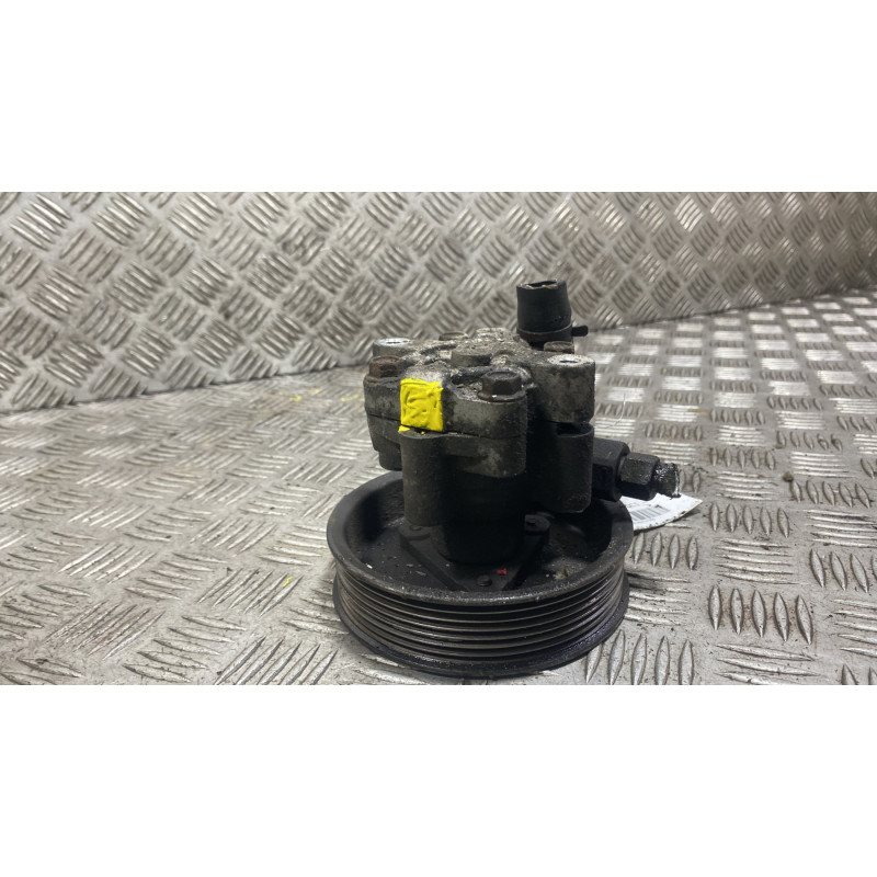 Pompe de direction RENAULT MASTER 3 Photo n°1