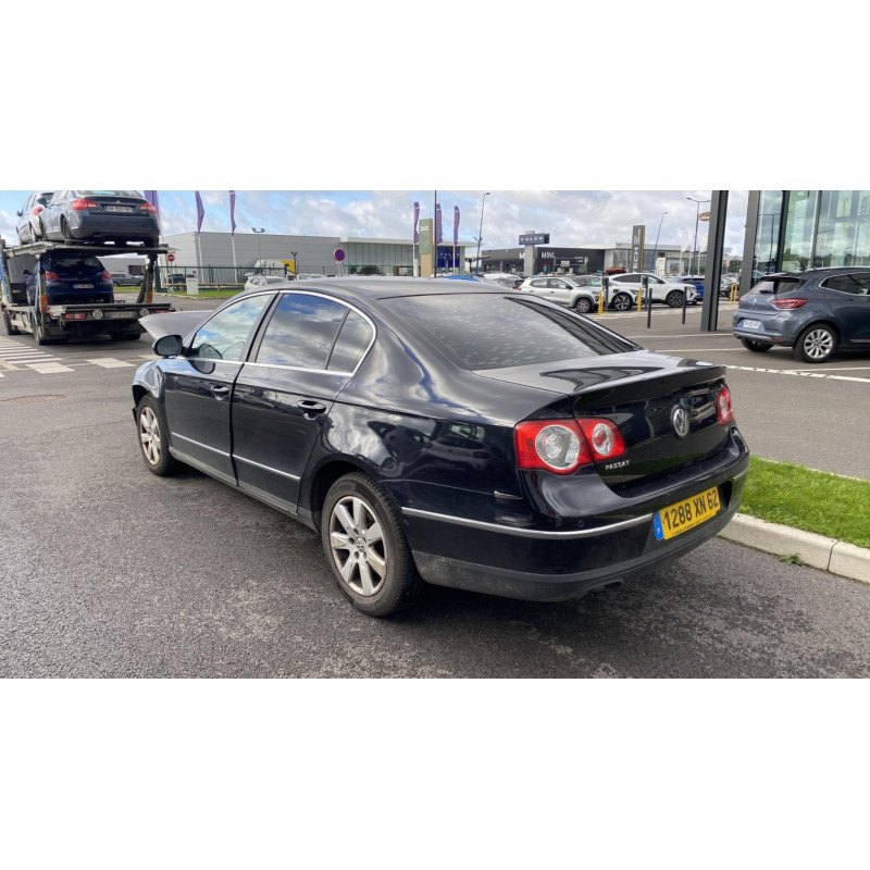 Alternateur VOLKSWAGEN PASSAT 5 Photo n°4