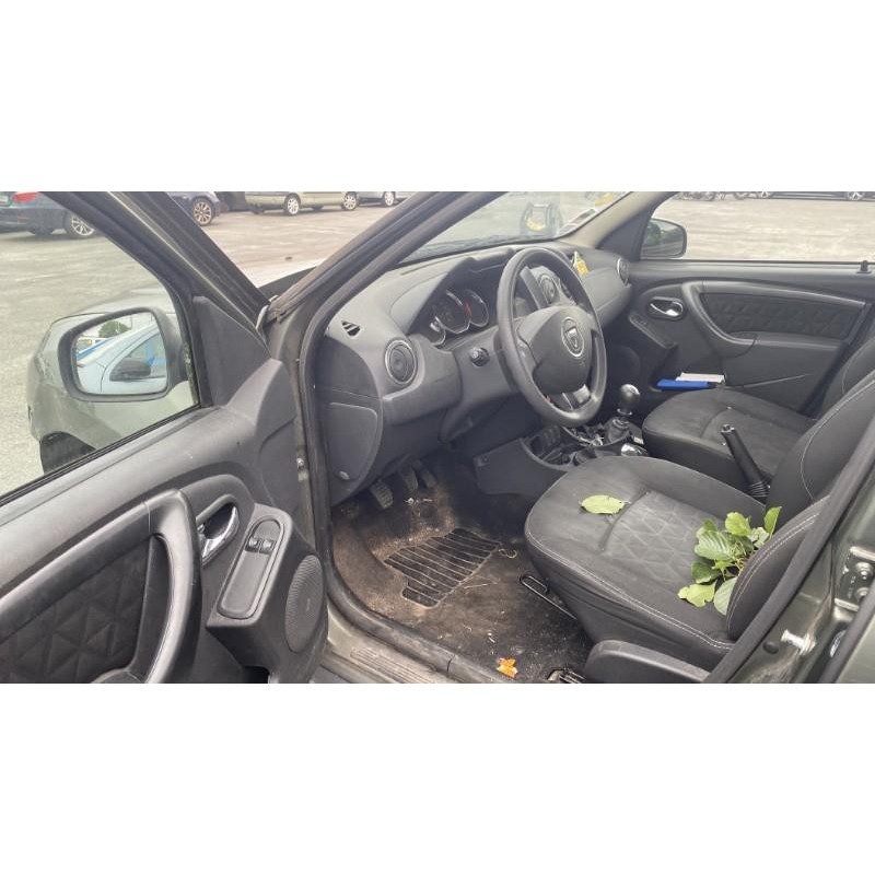 Compresseur clim DACIA DUSTER 1 Photo n°7