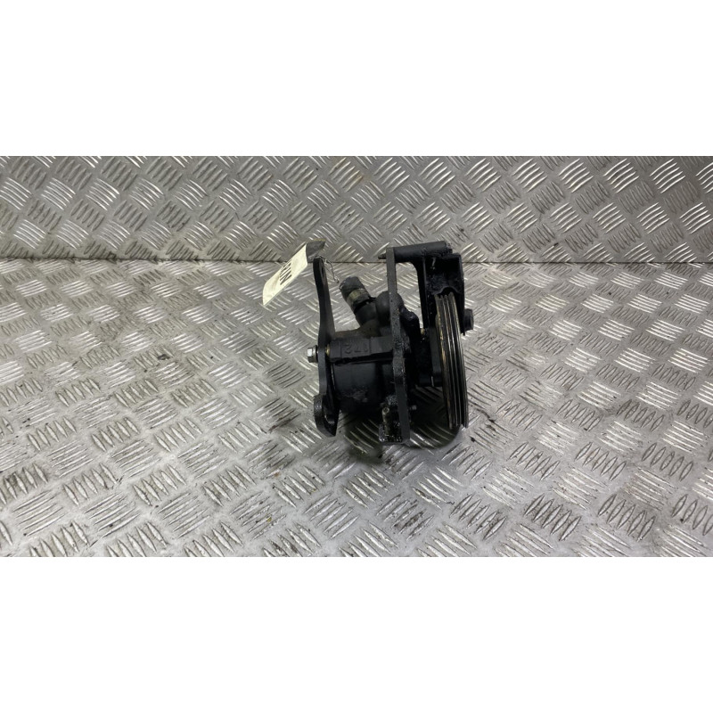 Pompe de direction FIAT PUNTO 1 Photo n°1