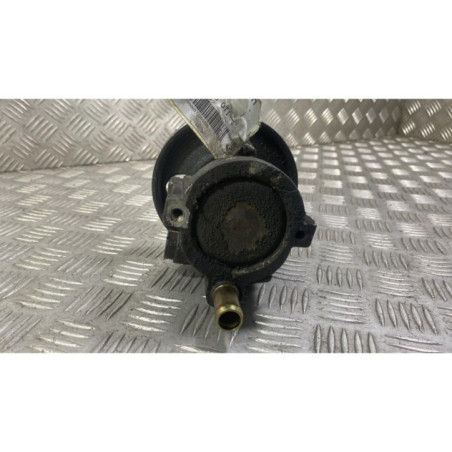Pompe de direction OPEL VIVARO 1