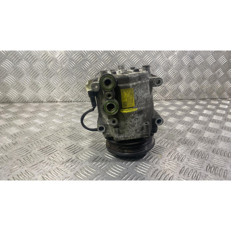 Compresseur clim FORD FIESTA 6 Photo n°3