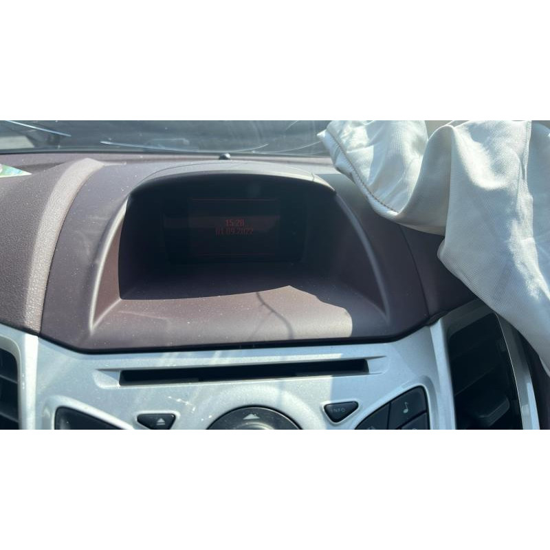 Compresseur clim FORD FIESTA 6 Photo n°8