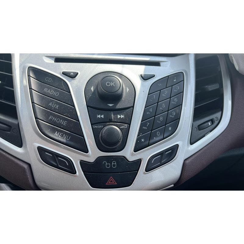 Compresseur clim FORD FIESTA 6 Photo n°10