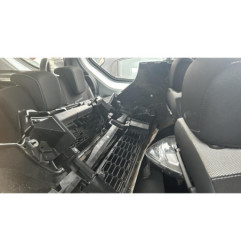 Compresseur clim DACIA DOKKER