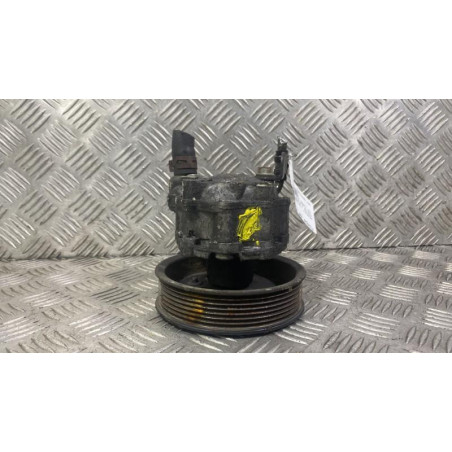 Pompe de direction RENAULT MASTER 3 Photo n°1