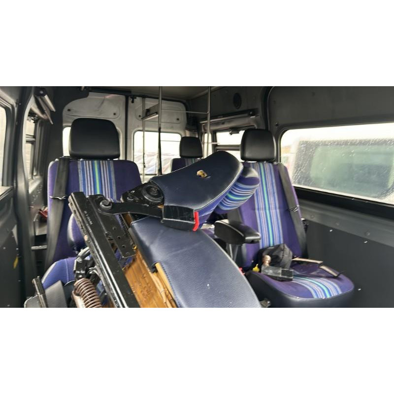 Compresseur clim FORD TRANSIT 4 Photo n°6