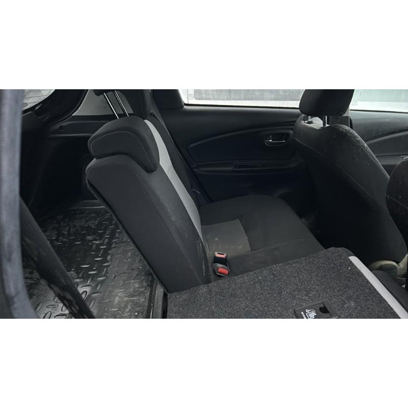 Compresseur clim TOYOTA YARIS 3 Photo n°11