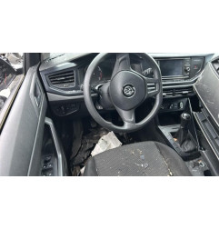 Compresseur clim VOLKSWAGEN POLO 6
