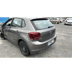Compresseur clim VOLKSWAGEN POLO 6