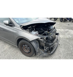 Compresseur clim VOLKSWAGEN POLO 6