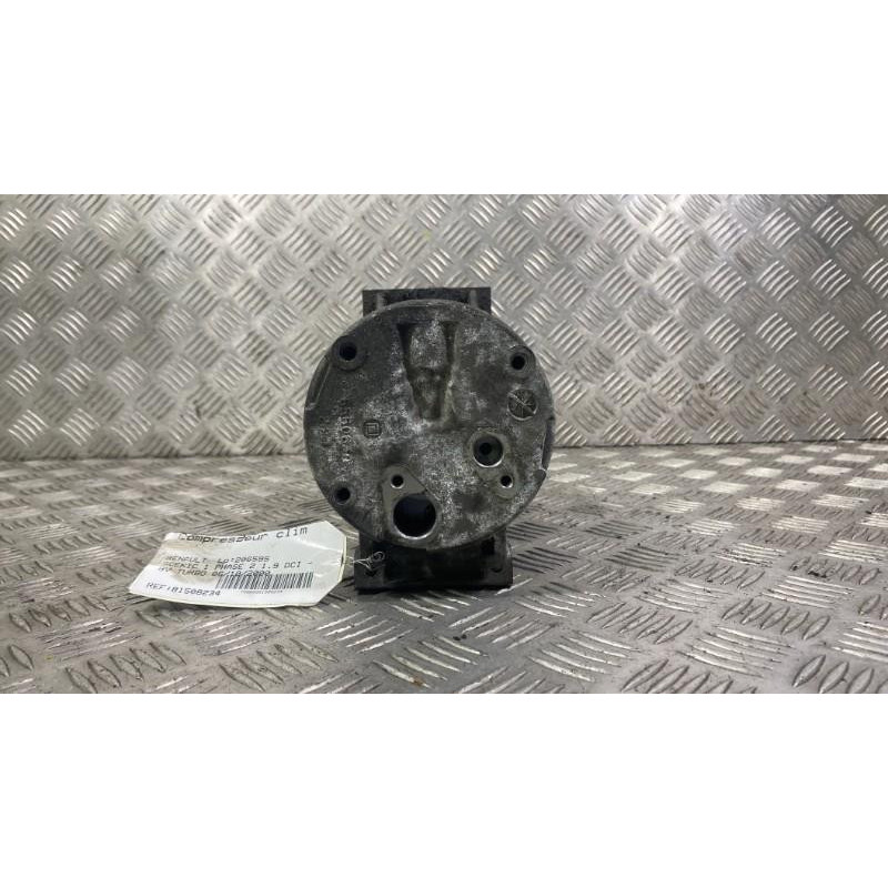 Compresseur clim RENAULT SCENIC 1 Photo n°1