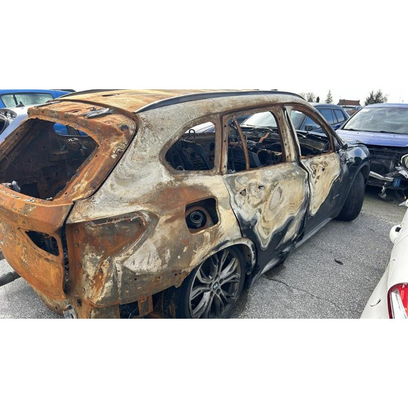 Compresseur clim BMW X1 F48 Photo n°8