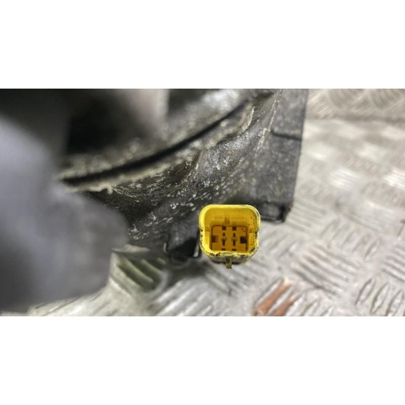 Compresseur clim CITROEN C4 PICASSO 1 Photo n°4