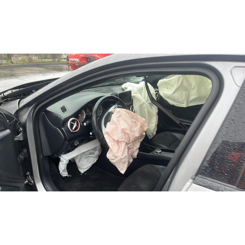 Alternateur MERCEDES CLASSE A 176 Photo n°9
