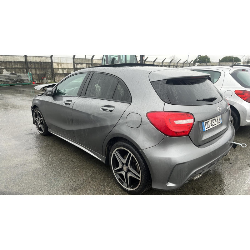 Alternateur MERCEDES CLASSE A 176 Photo n°14