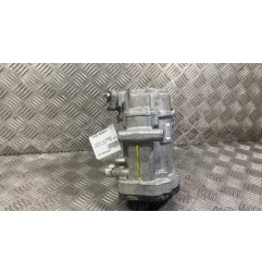 Compresseur clim TOYOTA RAV4 5