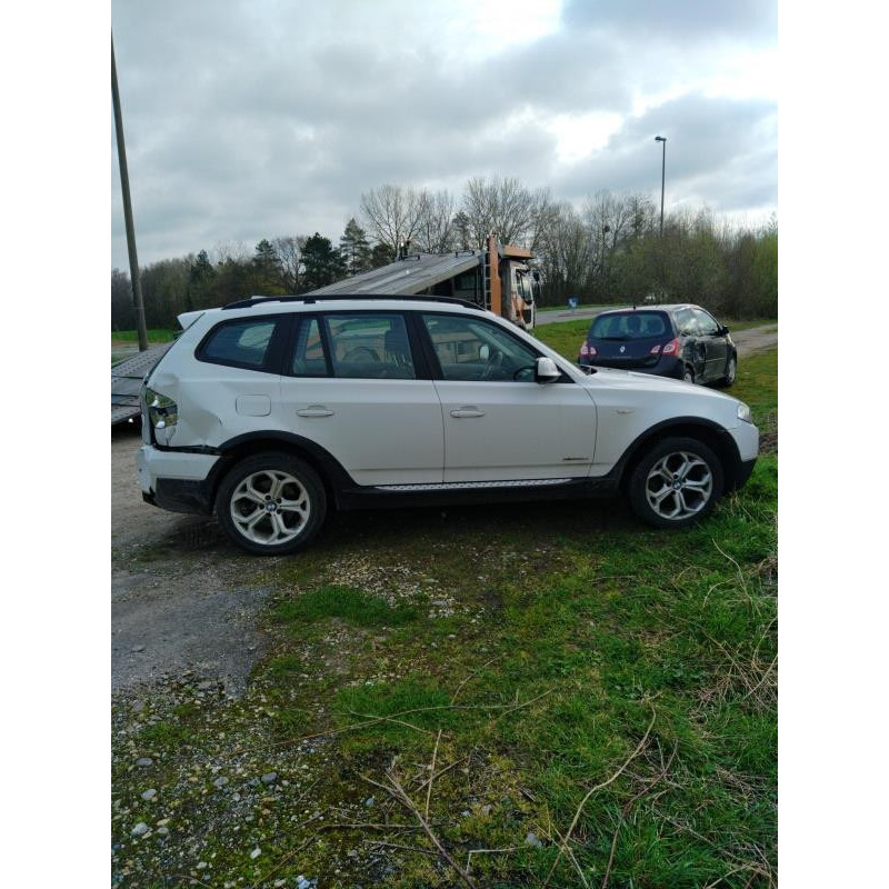 Pompe de direction BMW X3 E83 Photo n°8