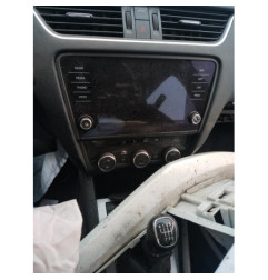 Compresseur clim SKODA OCTAVIA 3