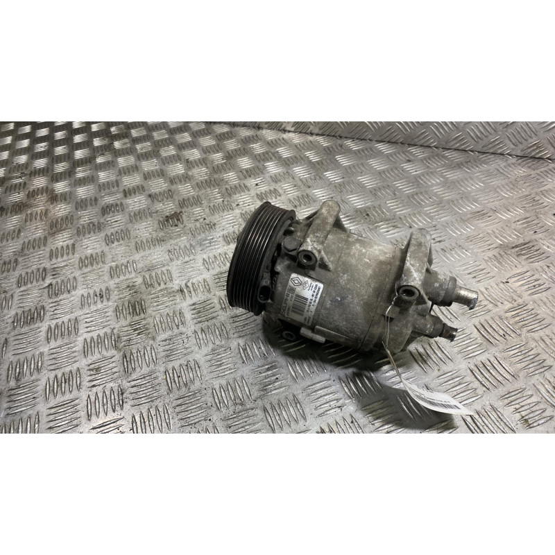 Compresseur clim RENAULT MEGANE 2 Photo n°2