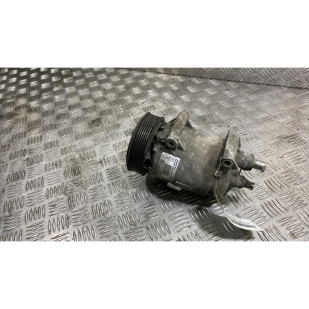 Compresseur clim RENAULT MEGANE 2
