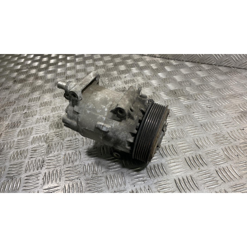 Compresseur clim RENAULT MEGANE 2 Photo n°3