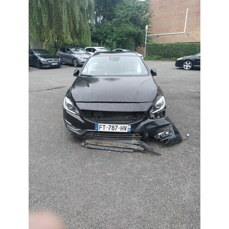 Alternateur VOLVO V 60 2 Photo n°7